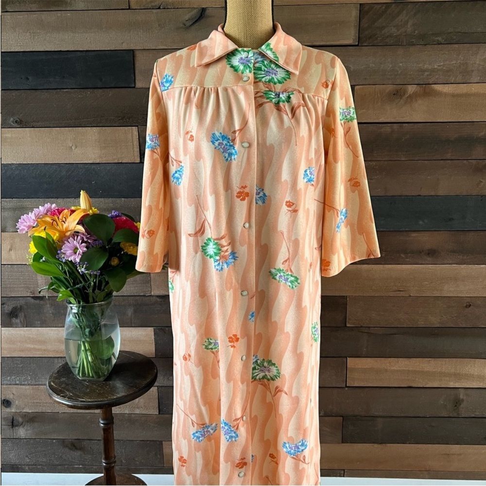 Vintage Floral Peach Orange Floral Snap Button Front Nightgown Size 12 - Picture 7 of 12